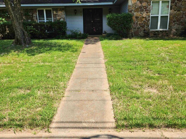 Foto del edificio - 3782 S Germantown Rd