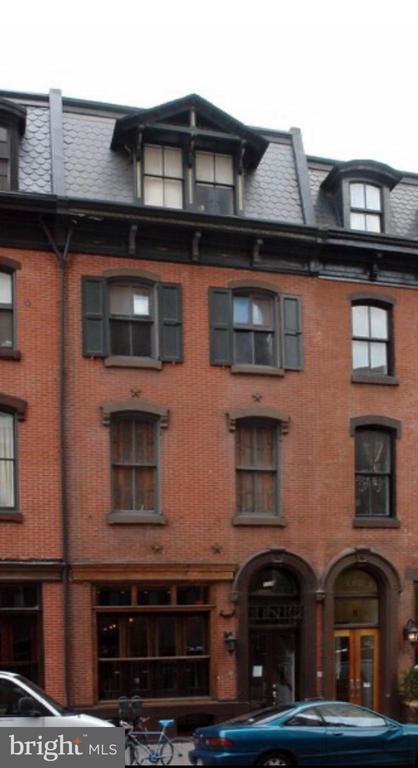 Primary Photo - 114 S 20th St