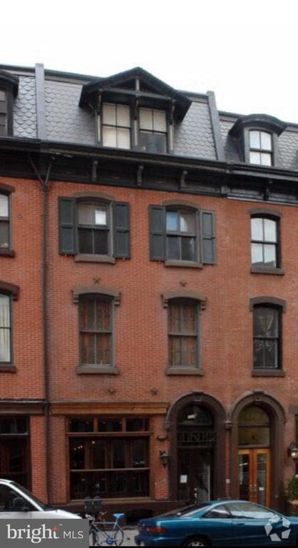 Building Photo - 114 S 20th St