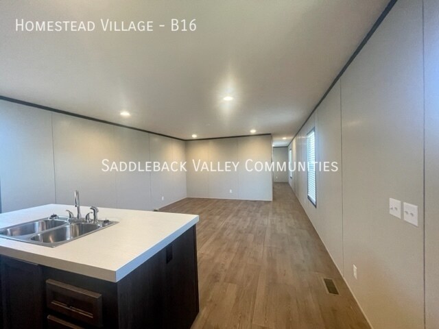 Foto del edificio - Homestead Village -B16