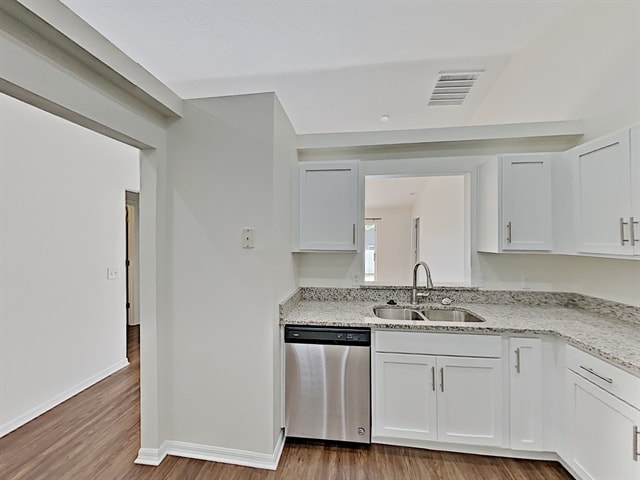 Building Photo - 2033 Fish Eagle St