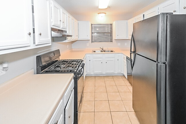 Foto del edificio - 108 Pin Oak Cove