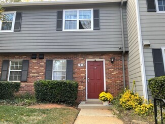 Building Photo - 2939 Heathstead Pl
