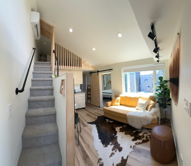Building Photo - 7044 McLaren Ave