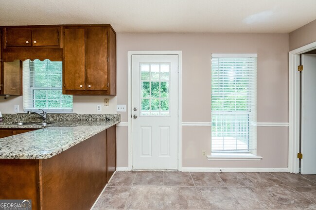 Building Photo - 6226 Sweetgum Trail