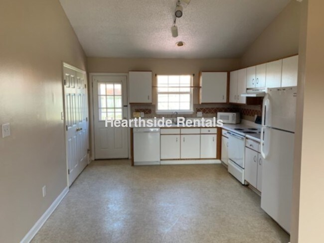 Foto del edificio - 3208 Parkway Ct