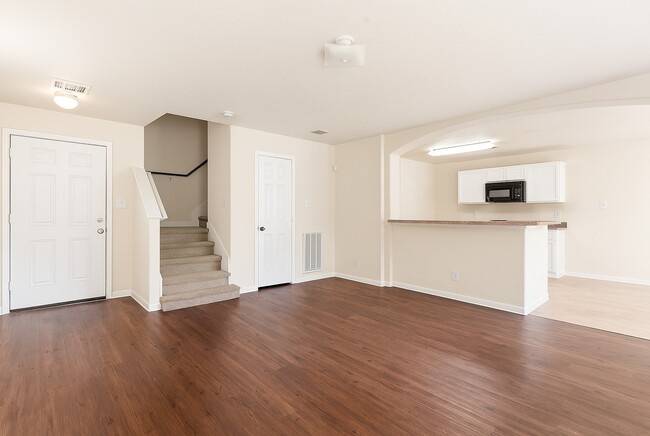 Building Photo - 15606 Kiplands Bend Dr