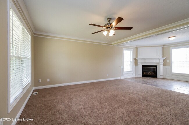 Building Photo - 303 New Christman Ln