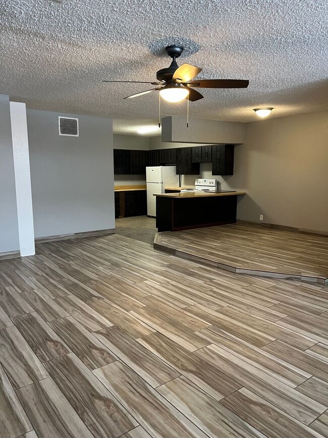 Foto del edificio - Beautiful 3 bedroom 1 bathroom house in Minneapolis