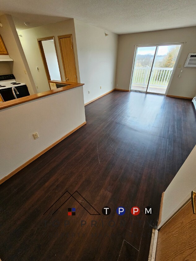 Primary Photo - 2 Bedroom | 1 Bathroom Unit in Oelwein Ava...