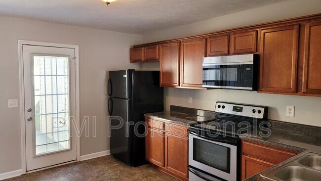 Building Photo - 6026 Cullen Dr