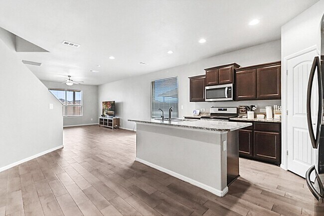 Building Photo - 7519 Horton Ranch Rd