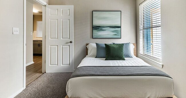 Foto del edificio - Creekside Apartment Homes