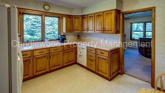 Building Photo - 1003 Wambold Dr