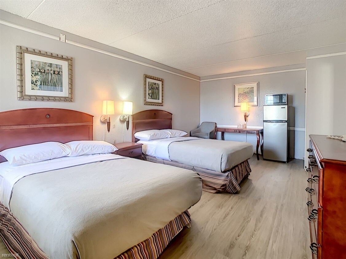 812 Dunn Ave, Jacksonville, FL 32218 Room for Rent in Jacksonville