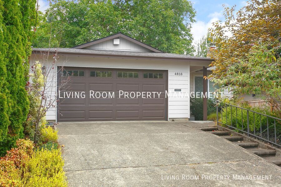 Primary Photo - 4816 SE 36th Ave