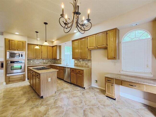 Foto del edificio - 5019 Greenriver Valley Dr