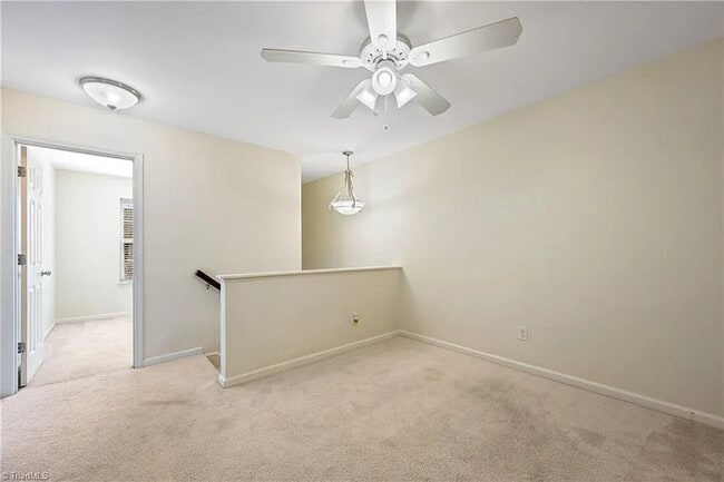 Building Photo - Build Equity While Leasing - Lease to Own