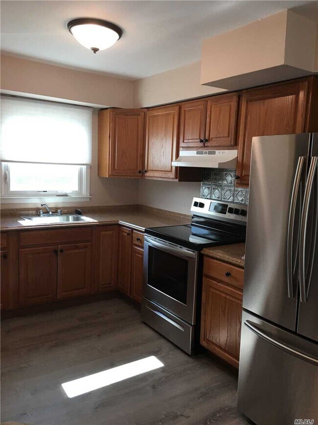 Building Photo - 18 Hanover Pl