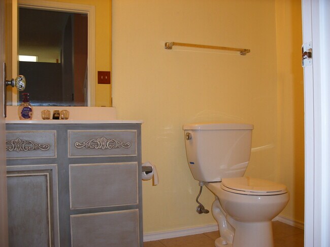 Building Photo - 11339 Morino Park