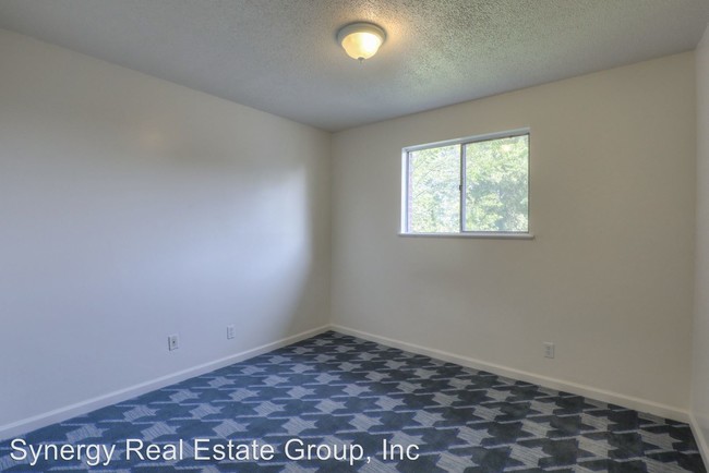 Building Photo - 317 Nix Dr