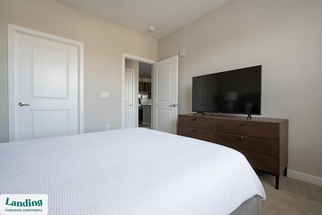 Foto del edificio - 16200 Croft Dr