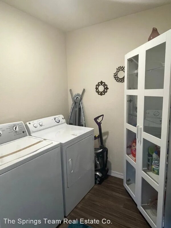 Building Photo - 5650 Chaparral Ridge Dr