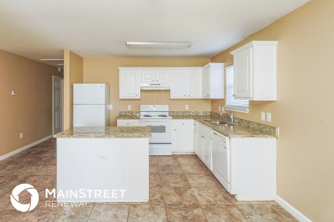 Building Photo - 5822 Blonde Canyon