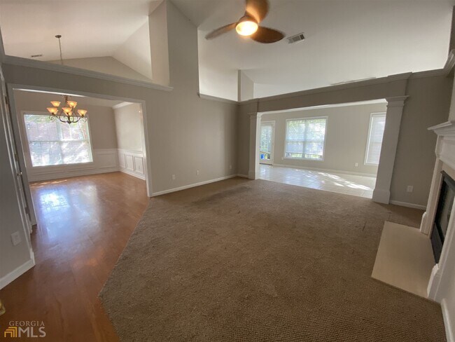 Building Photo - 1139 Pecan Grove Pl