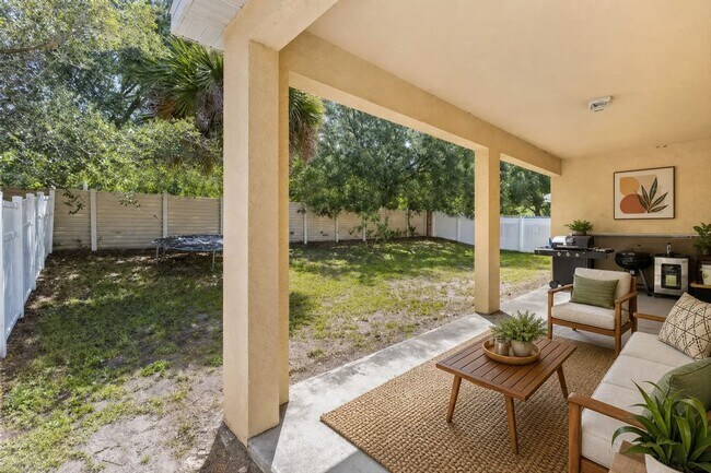 Foto del edificio - 11328 Bridge Pine Dr