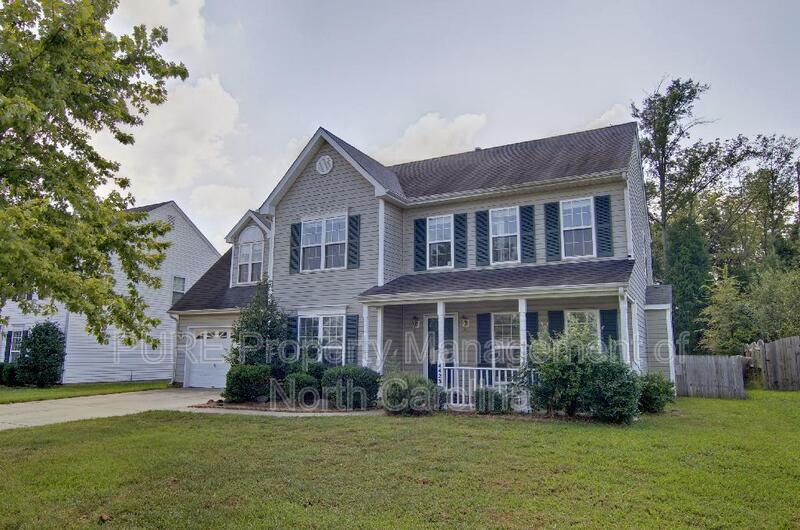 Foto principal - 4423 Cades Cove Dr