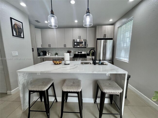 Foto del edificio - 8472 SW 29th St