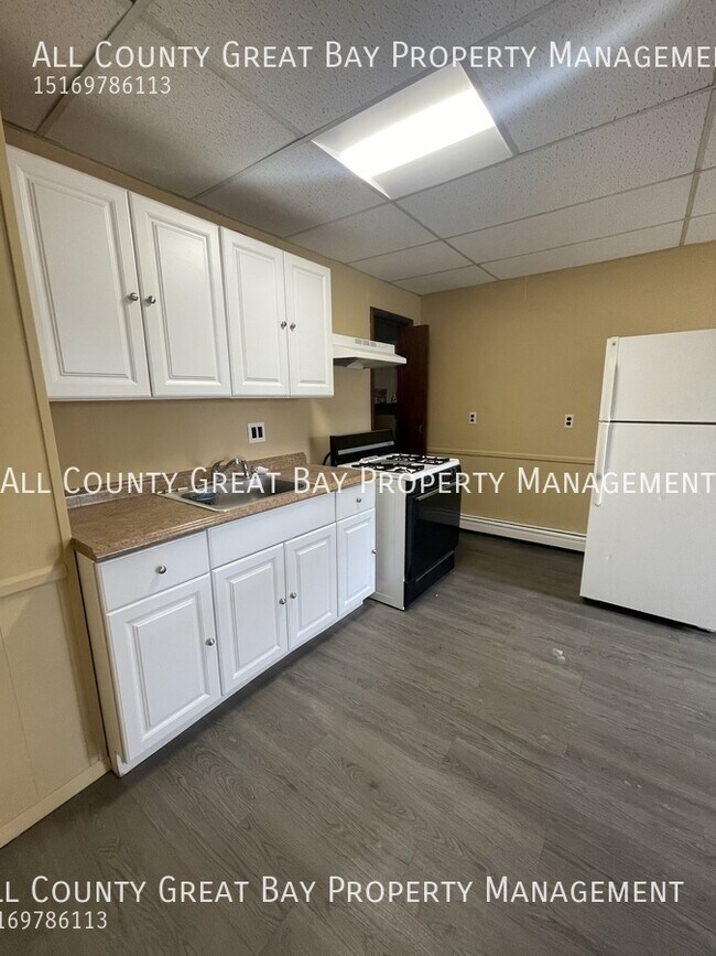 Foto del edificio - 2329 NY-112