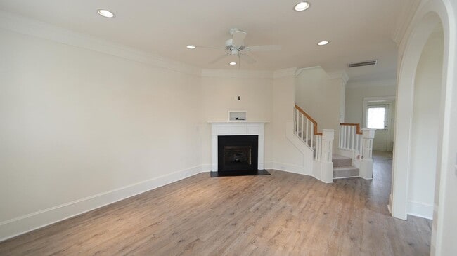 Foto del edificio - Charleston Style Home in Desirable Clayton Community