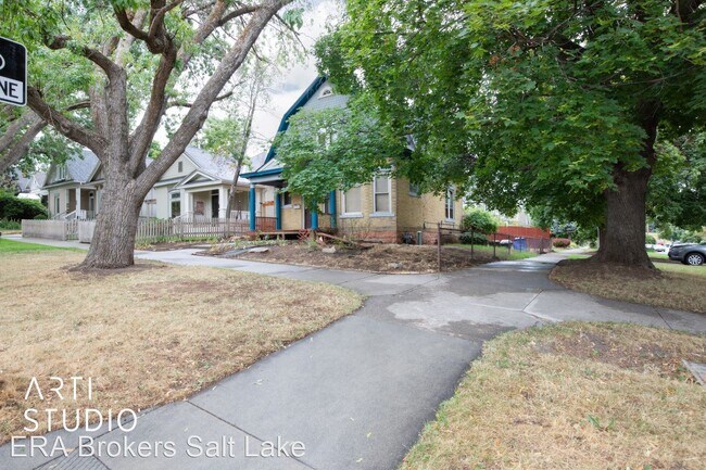 Building Photo - 3 br, 1.5 bath House - 1104 E. 200 S.