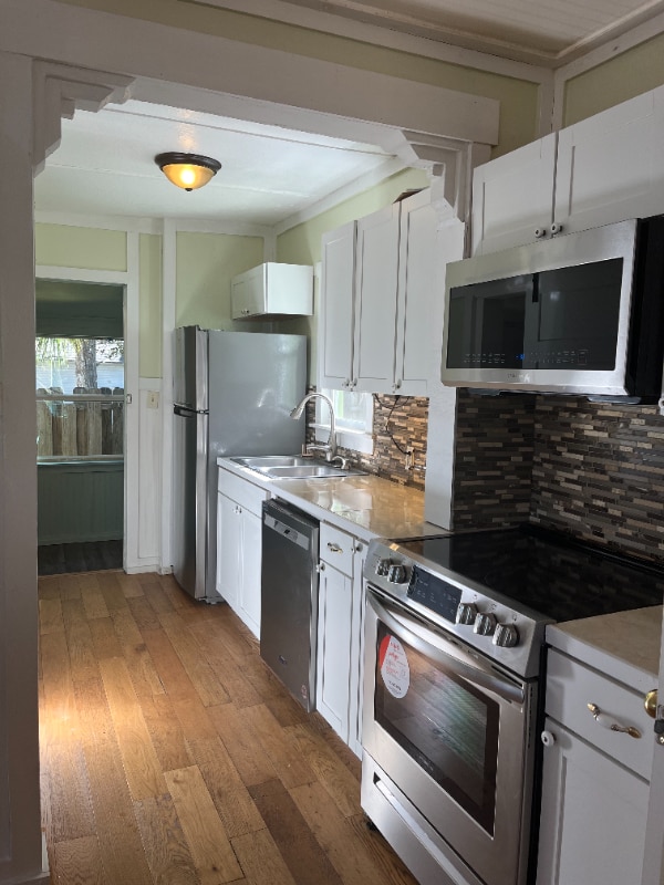 Foto del edificio - 3534 Haines Rd N