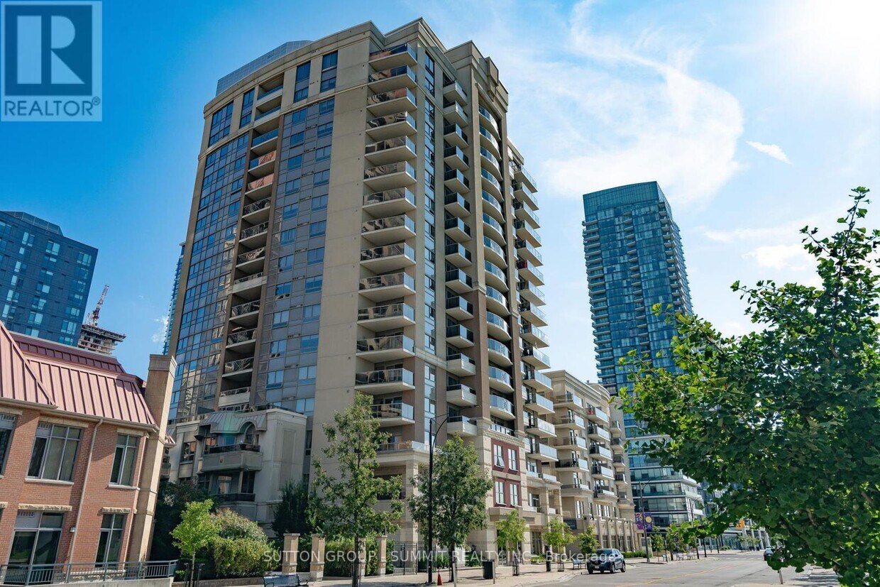Photo principale - 350 Princess Royal Dr