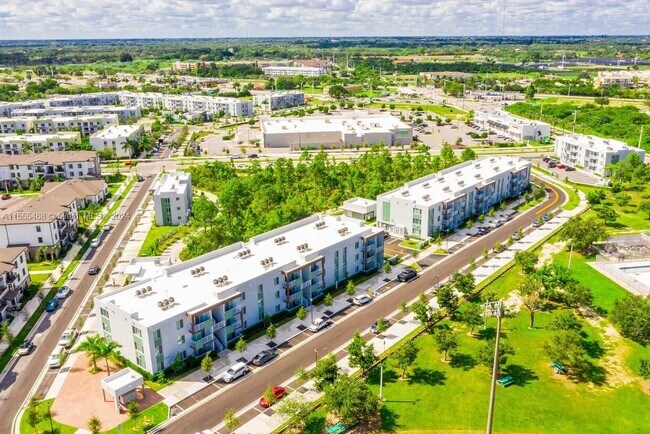 Foto del edificio - 14351 SW 264th Terrace