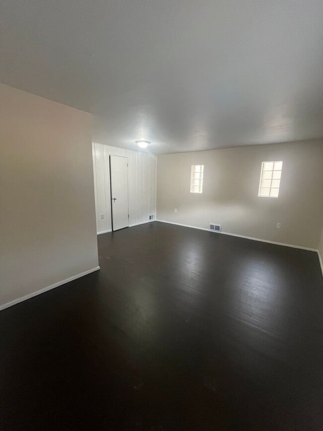 Building Photo - 144-146 Frederick