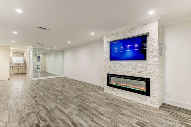 Building Photo - 663 Ponte Vedra Blvd