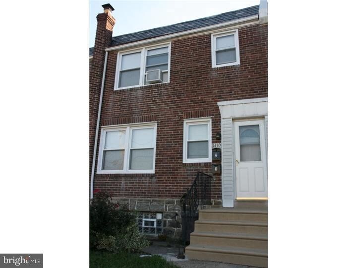 Primary Photo - 1430 Hellerman St