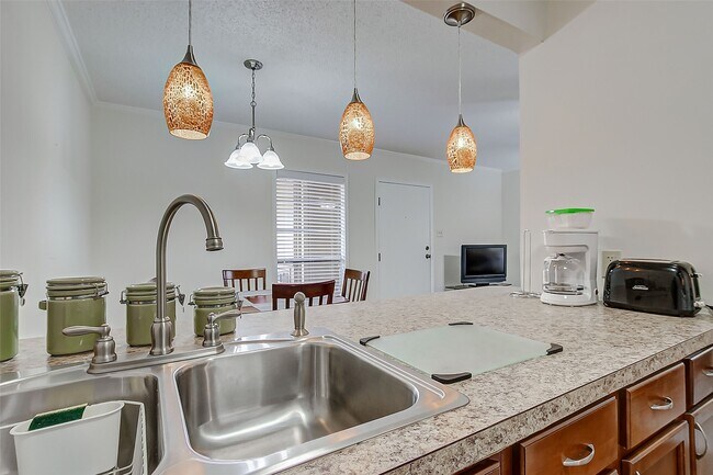 Foto del edificio - 4727 W Alabama St