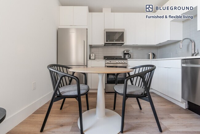 Foto del edificio - 1321 Rhode Island Ave NW