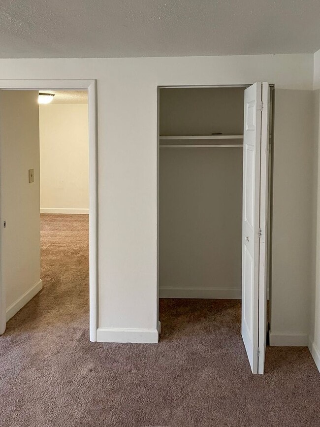 Building Photo - 3609 Balsam Ave