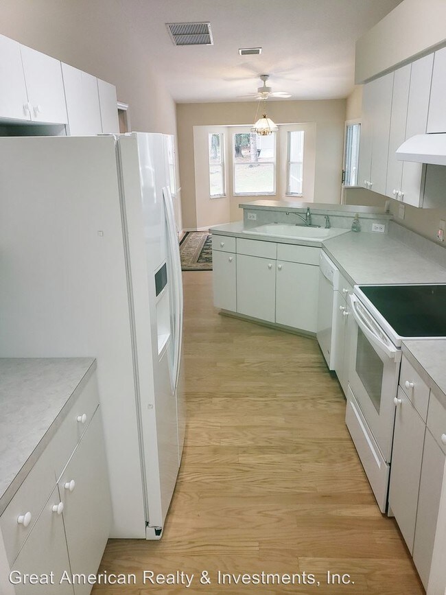 Building Photo - 3 br, 2 bath House - 1139 E McKinley St