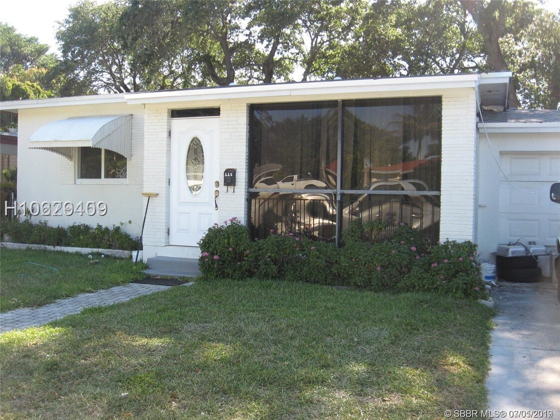 112 SW 7th Terrace, Hallandale Beach, FL 33009 House Rental in