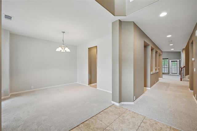 Foto del edificio - 918 Highland Hills Dr