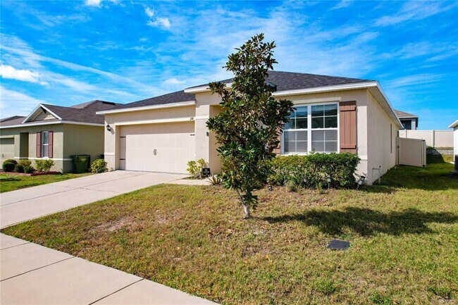 Foto del edificio - 241 Meadowbrook Blvd