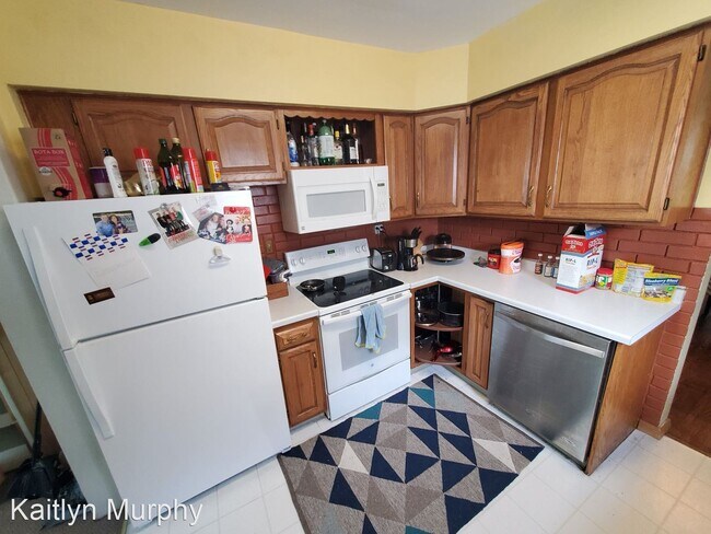 Foto del edificio - 4 br, 1.5 bath House - 240 W Kent Rd