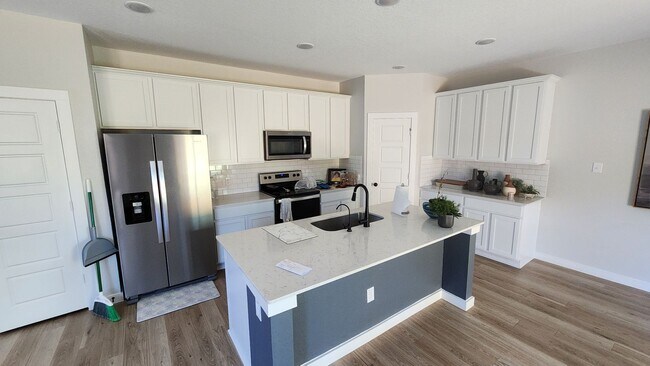 Foto del edificio - University Village -4bd, 2bth/Hausman Rd